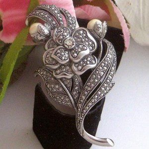 Kenneth Jay Lane for Avon Brooch KJL Antique Impressions faux pearl & marcasite